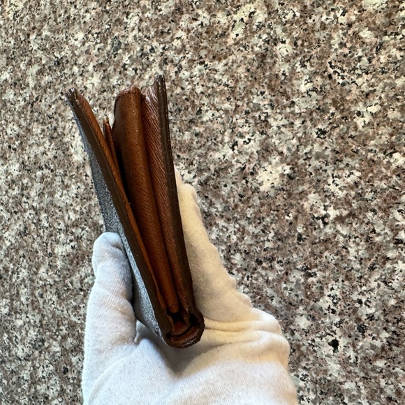 Louis Vuitton, men's monogram, bifold, wallet, vintage - Picture 15 of 17